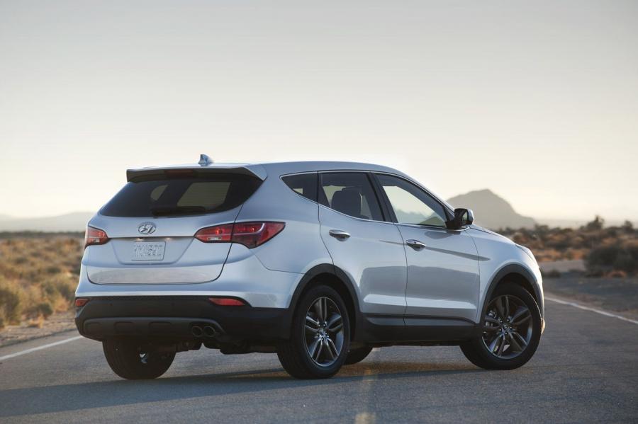  Hyundai Santa Fe 2013 года  (фото 23 из 108)